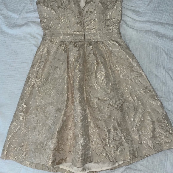 NEW JLo cream gold dress Size: 4 - Picture 3 of 5